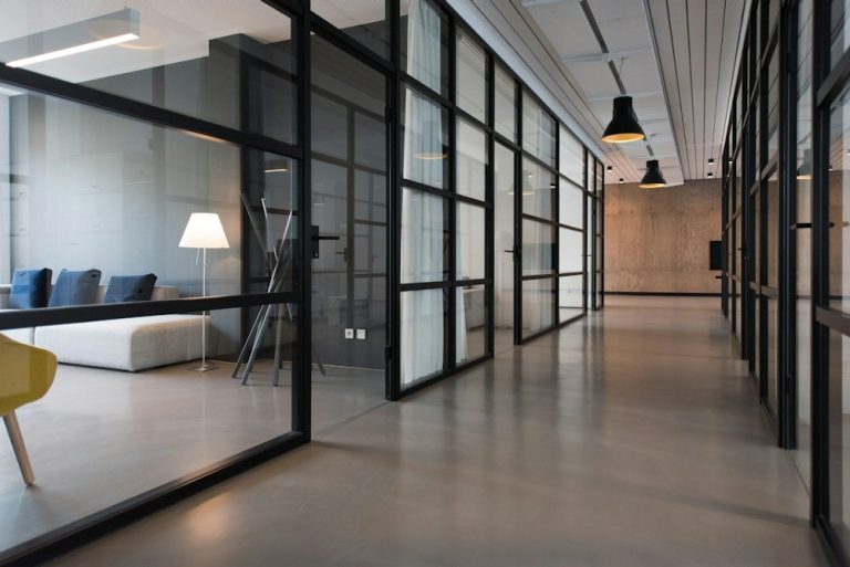 Legalhub Ticker Image 768x513
